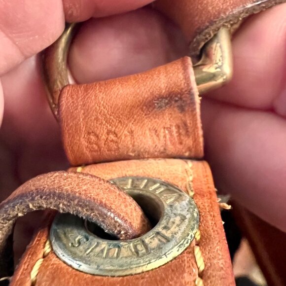 Louis Vuitton Vintage Monogram Bucket Bag - Picture 2 of 11